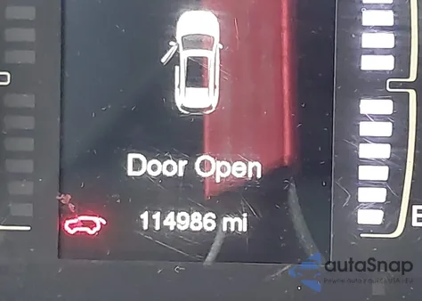 2018 Jeep Cherokee Latitude Plus 4X4 from USA, damaged, VIN 1C4PJMLX3JD521641